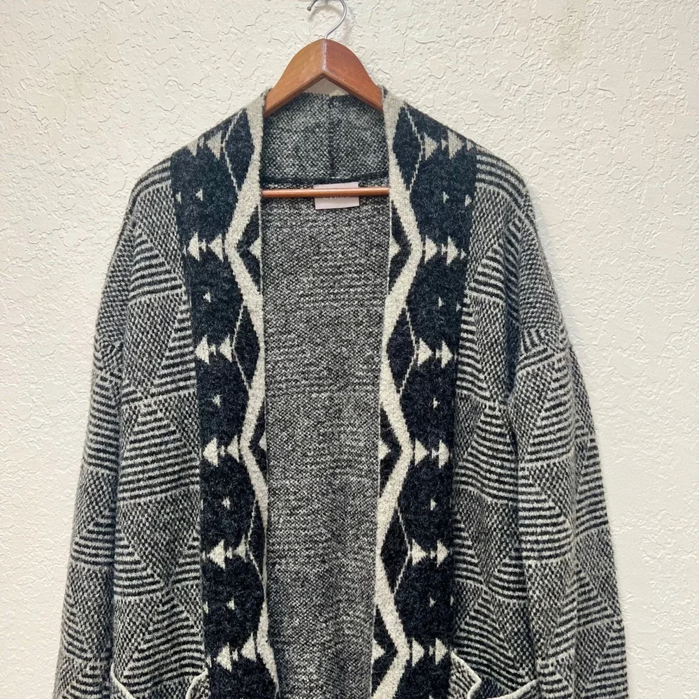 Cyrus Womens Longline Black White Geometric Southwestern Open Front Cardigan M